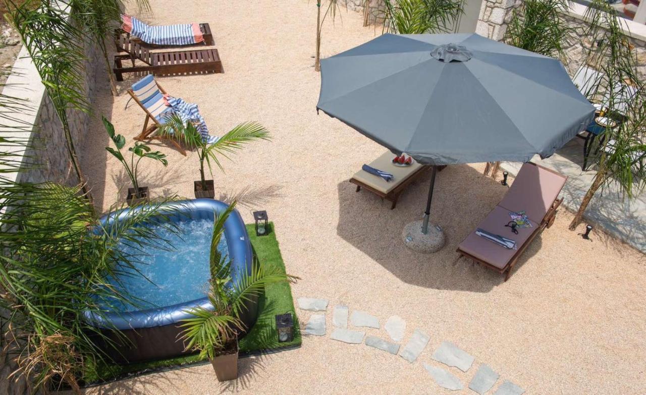 Odyssea Top View & Hot Jacuzzi Front Beach Kremastí Eksteriør bilde