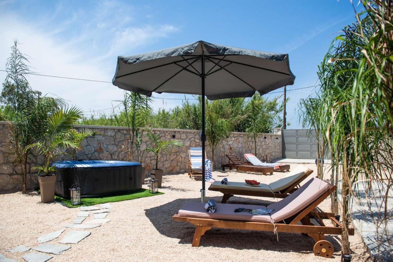 Odyssea Top View & Hot Jacuzzi Front Beach Kremastí Eksteriør bilde